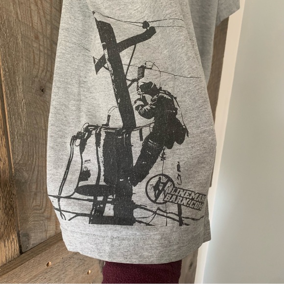 Men’s 2XL Vintage BAYSIDE LINEMAN Electrical Pole Work T-Shirt Gray Heather USA - Picture 6 of 11
